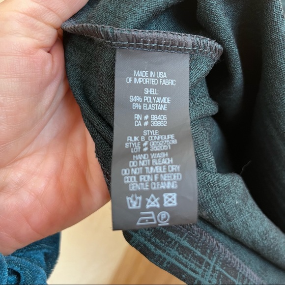 Black/Green Theory Dress - Picture 5 of 6